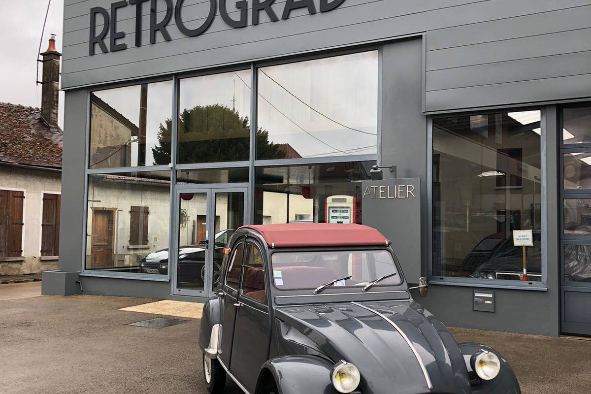 Retrograd, garage spécialisé en restauration de voiture et moto ancienne toutes marques, garage restauration Land Rover, Land Rover rebuilt, restauration voiture, restauration moto
